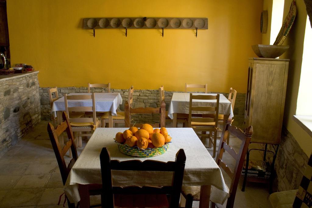 Aperanti Agrotourism Bed & Breakfast Pera Orinis Luaran gambar
